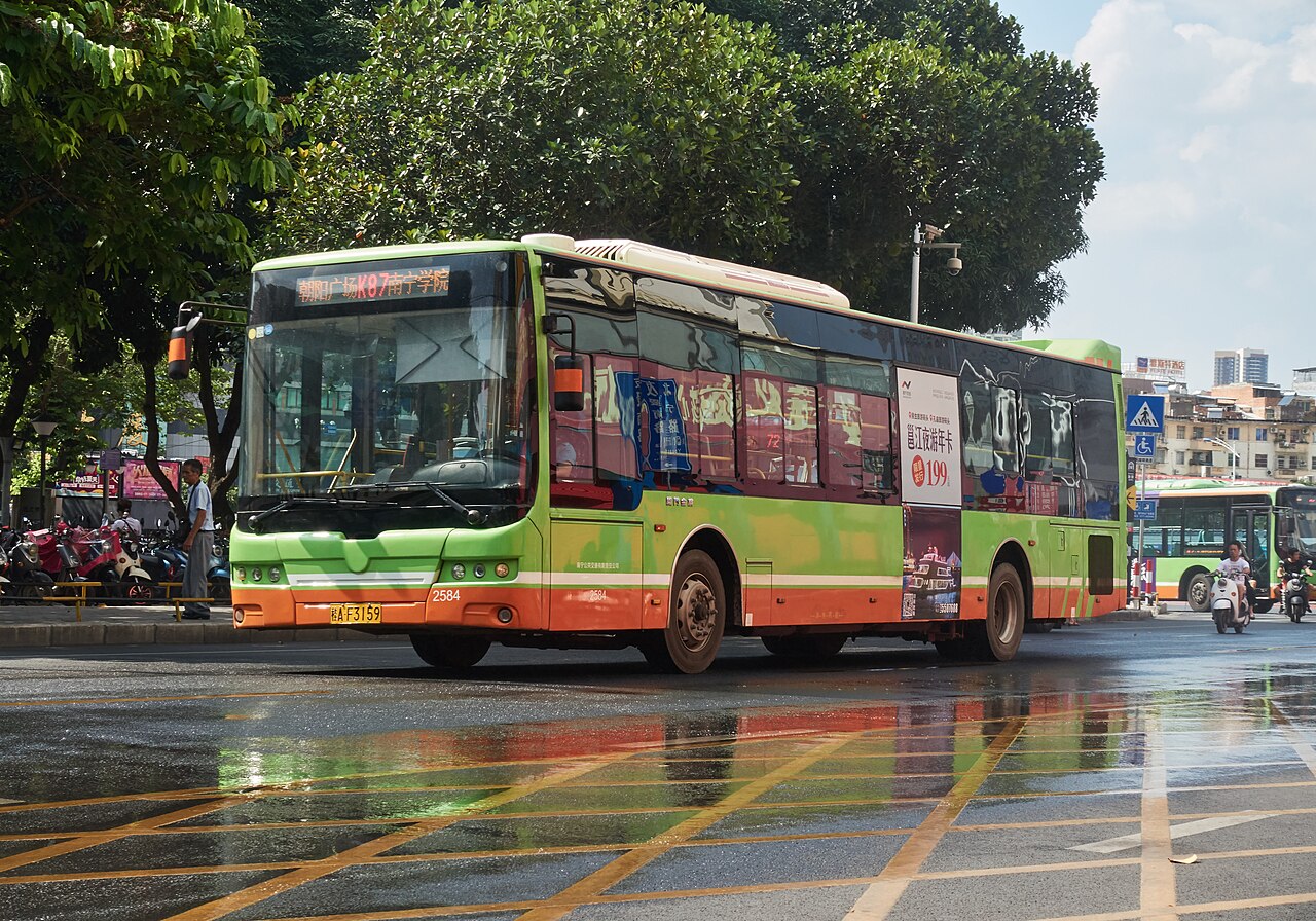 Golden Dragon city buses in Nanning, China