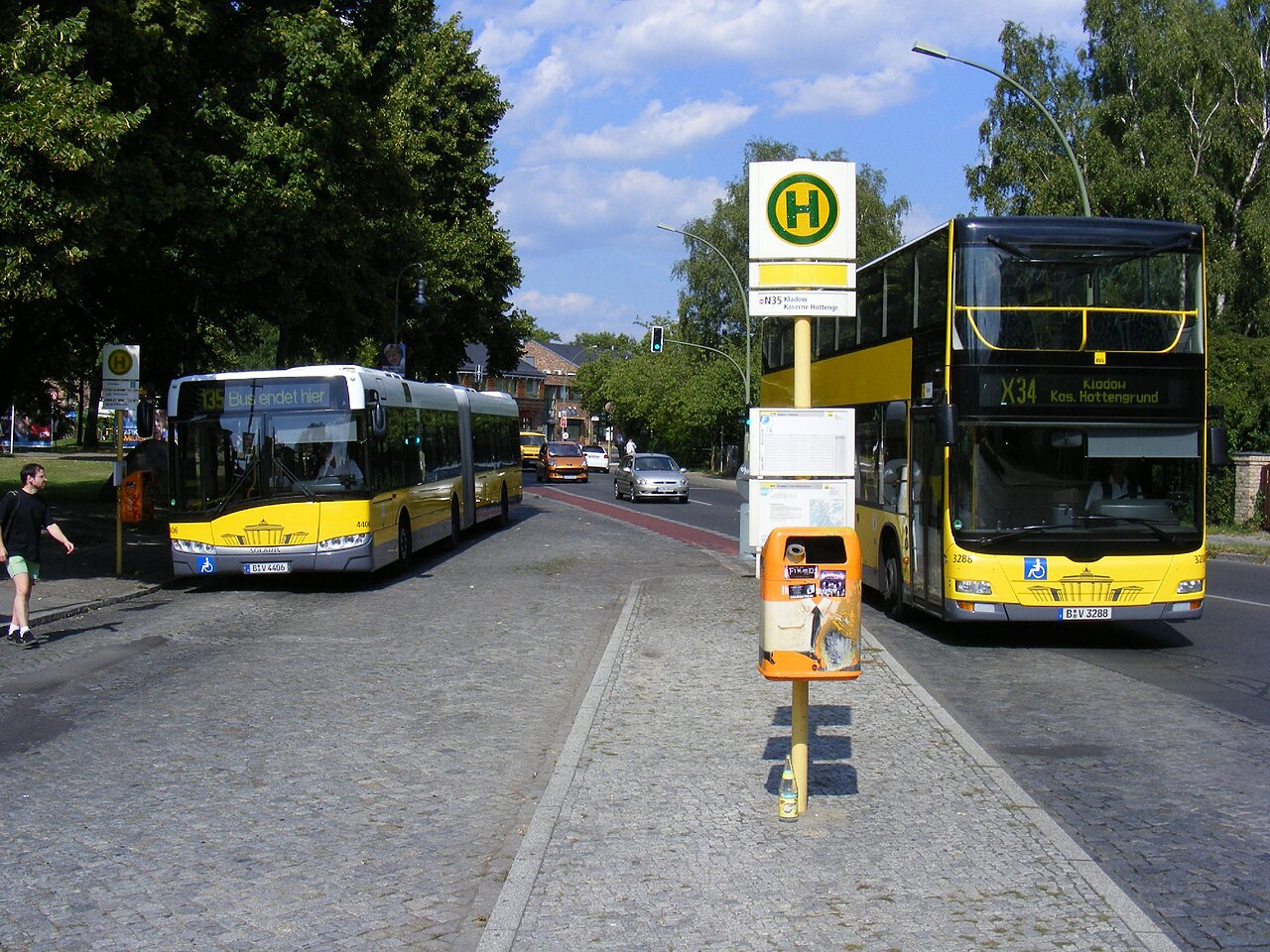 A low-floor Solaris Urbino city bus at a Berlin terminus.
