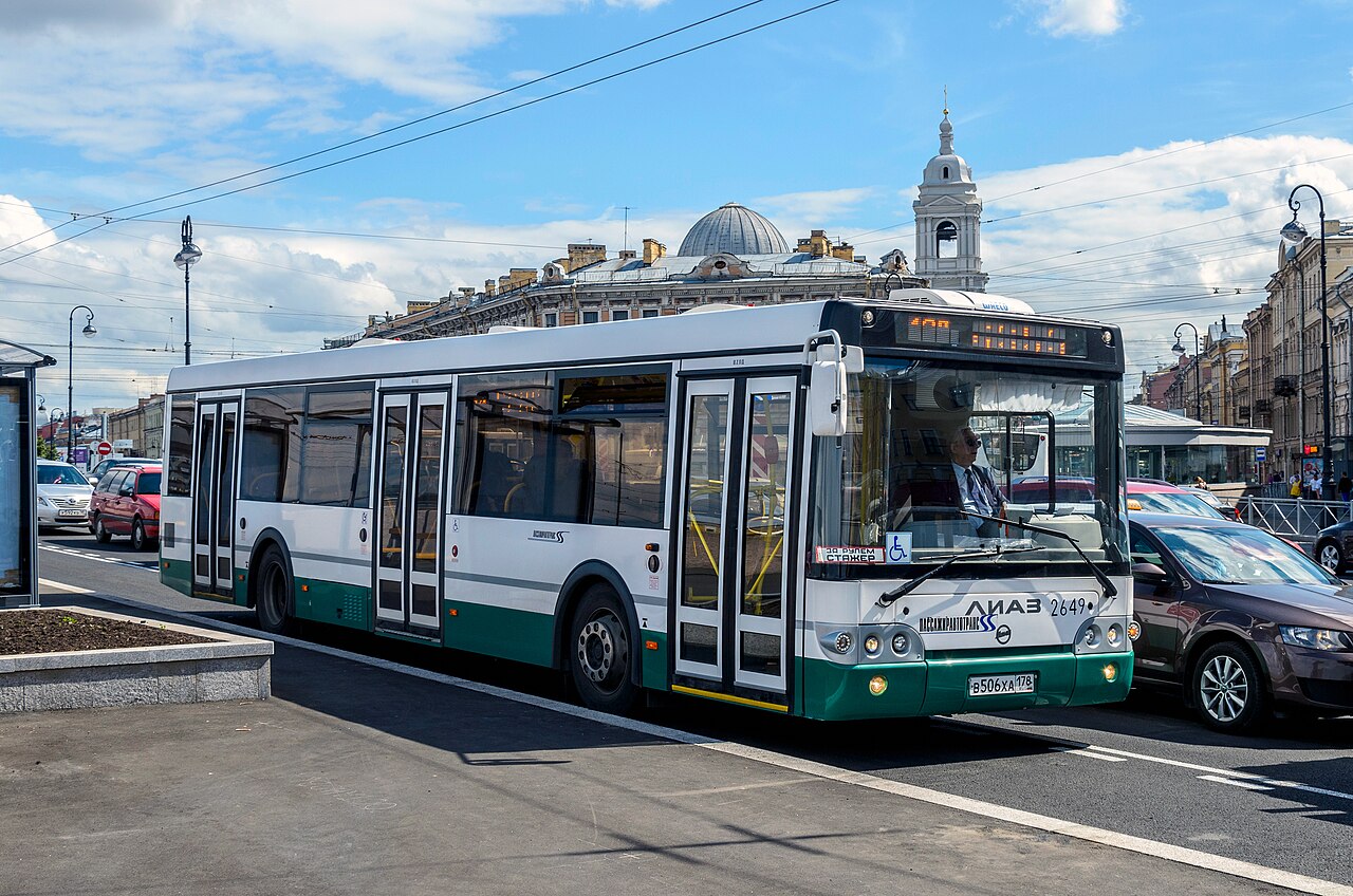 A low-floor LiAZ-5292 city bus in Saint Petersburg, Russia.
