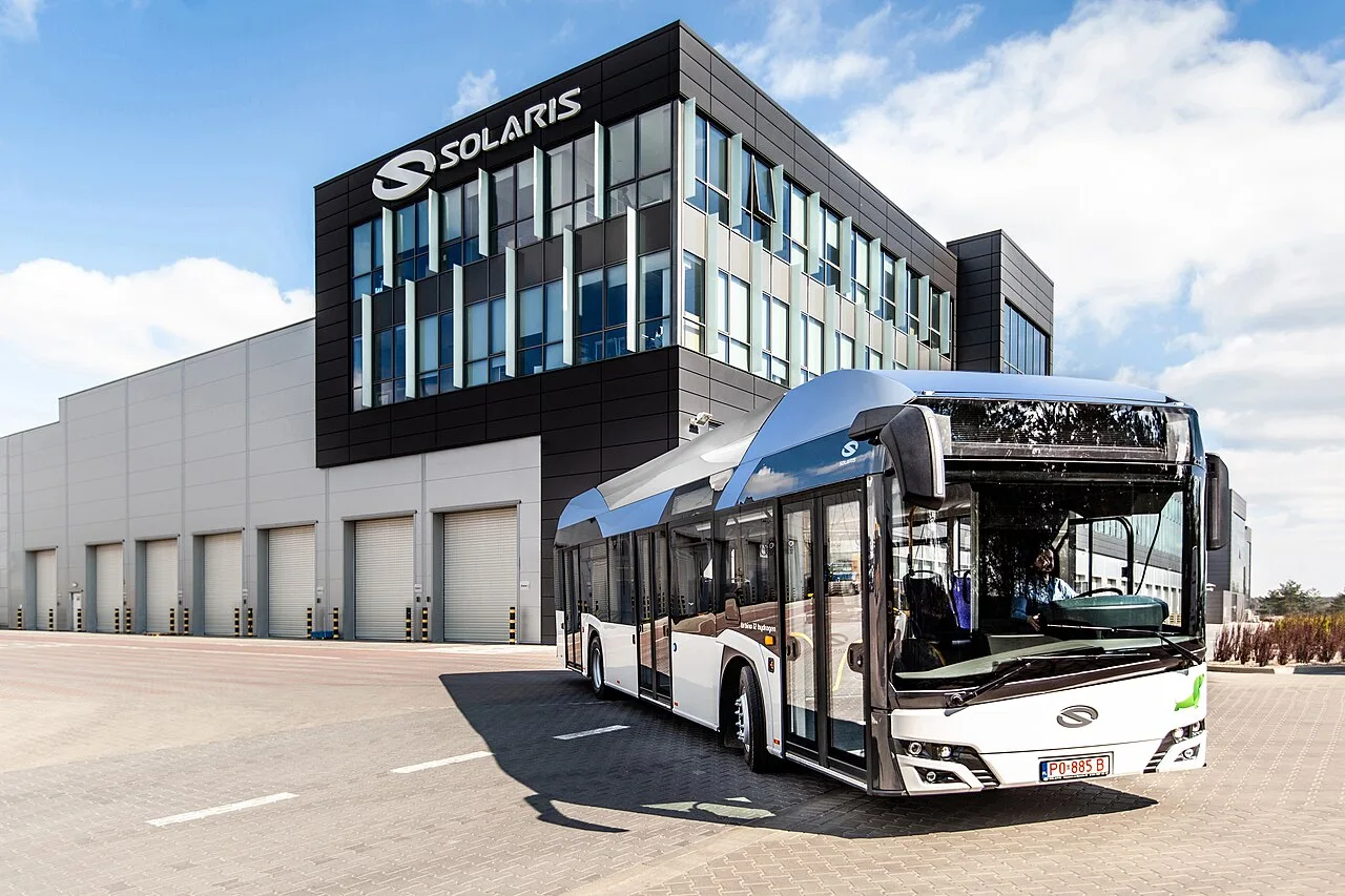 A Solaris Urbino 12 hydrogen fuel-cell bus.