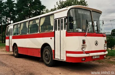 Modelo Real na Vida Real - SingleDecker