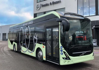 Modelo Real na Vida Real - SingleDecker